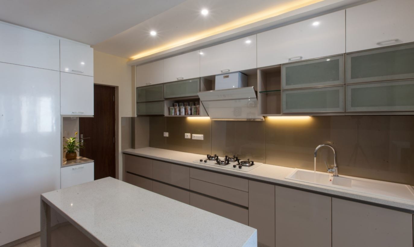 Minimal modular kitchen in soft grey and white